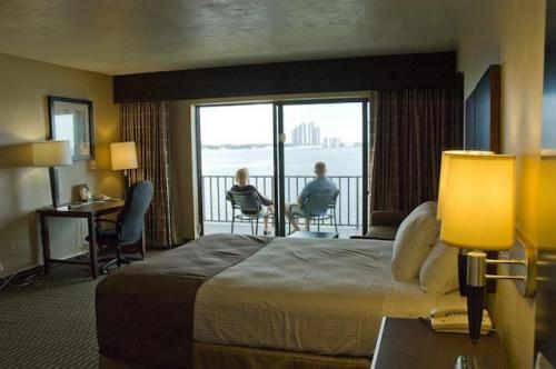 Best Western Fort Myers Waterfront Hotel North Photo Gallery