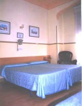HOSTAL HISPANO AMERICA MADRID hostal hispano america madrid: