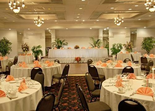 Clarion Hotel Oxon Hill Null Limited Time Offer Photo Gallery