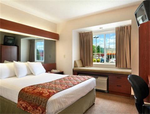 Microtel Inn Suites Wellsville Hotel Null Limited Hotels Near City New York Infos