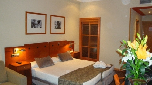 HIGH TECH ARTURO SORIA MADRID high tech arturo soria madrid:
